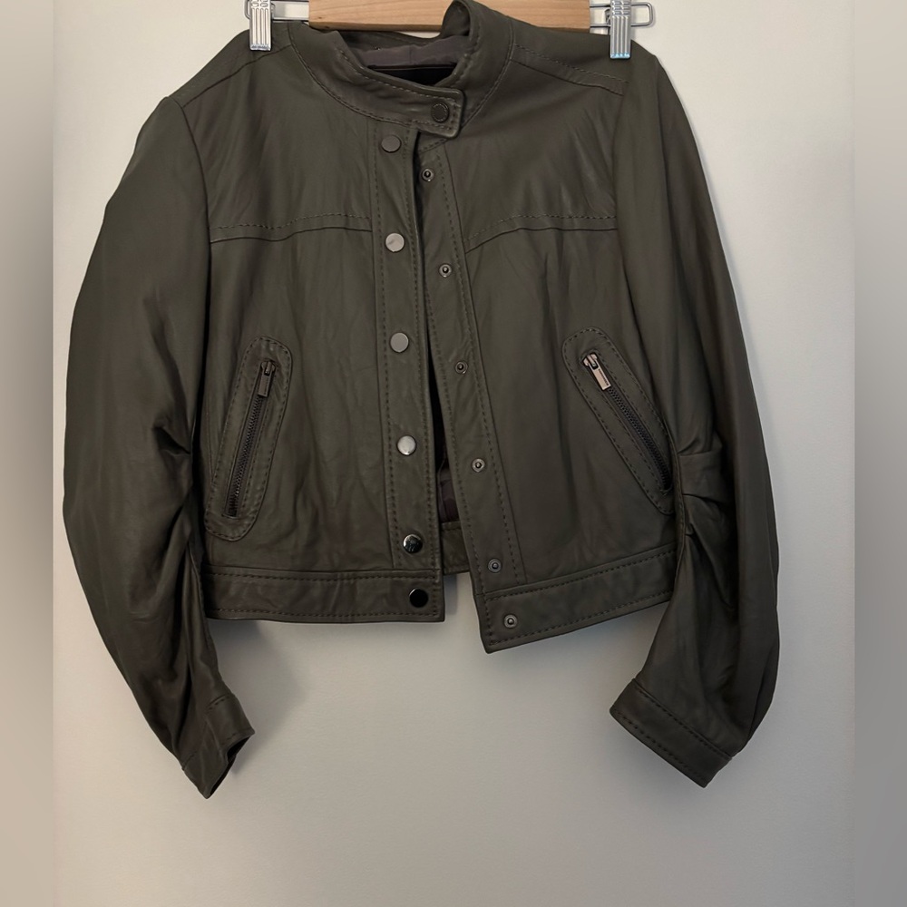 BCBGMaxAzria Green Leather Jacket Cropped Style